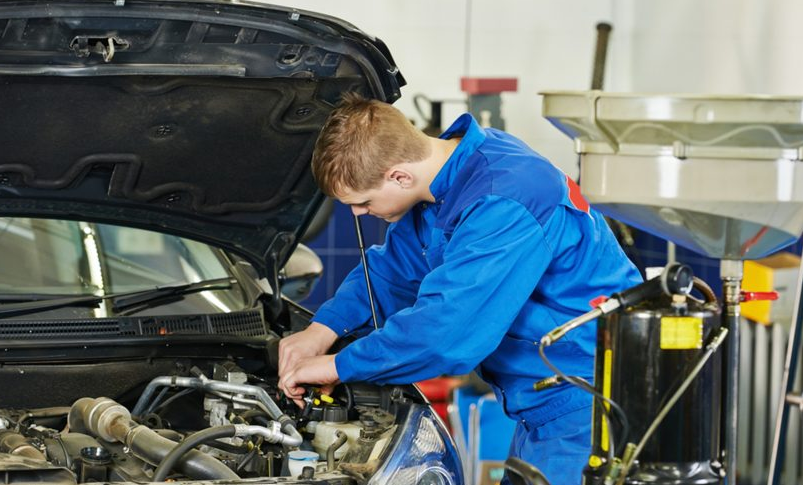 Why You Should Hire a Certified Auto Mechanic