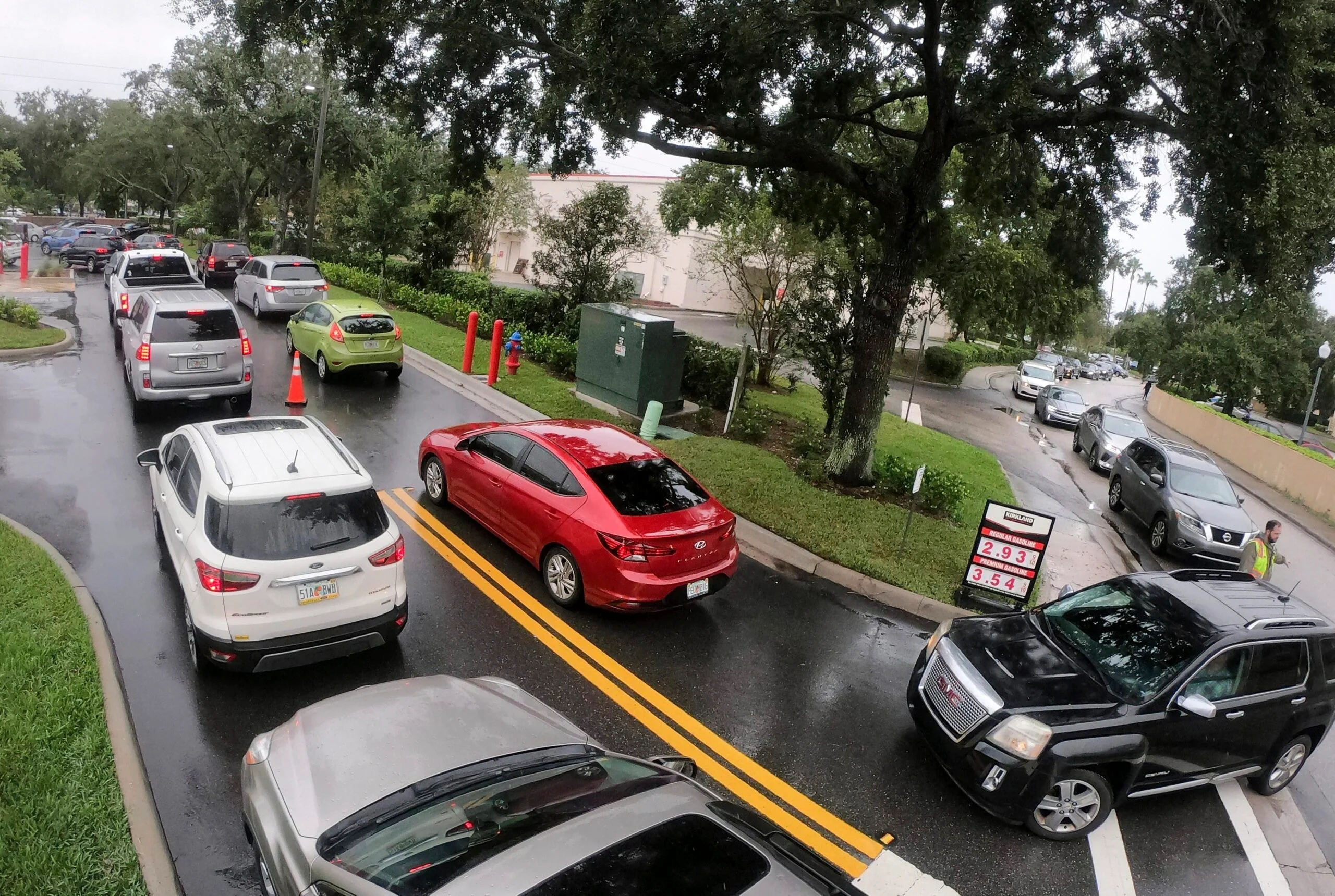 How to Prepare Your Car for Hurricane Season in South Florida